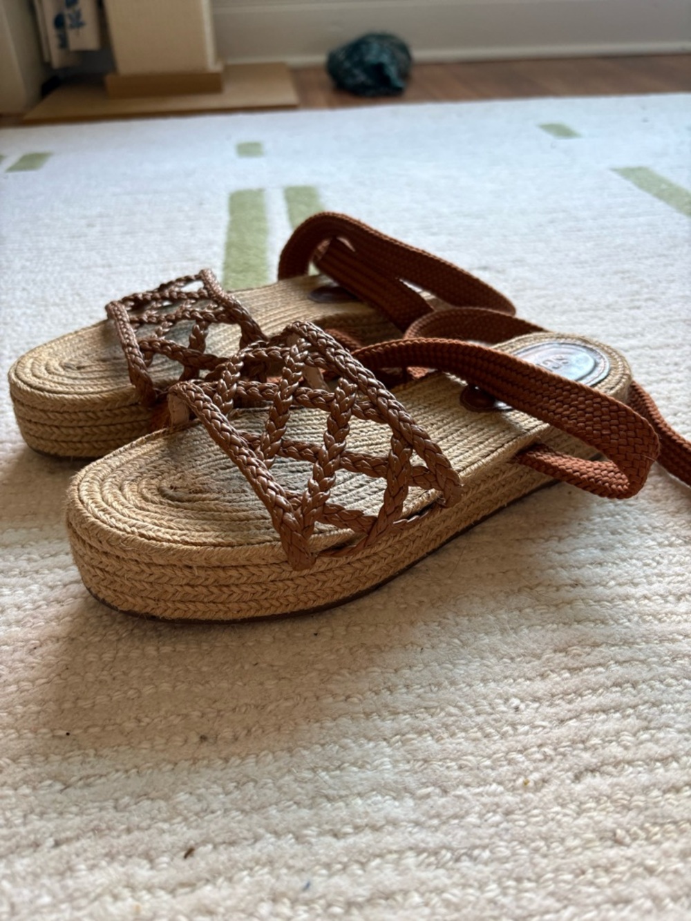 Schutz Byana Flatform Espadrille Tie Up Sandal - Picture 2 of 6